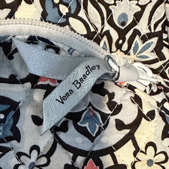 Vera Bradley Light Blue Floral Crossbody Sling - Picture 2 of 5